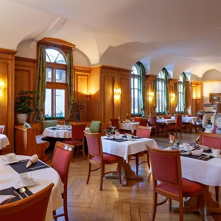 Boutique Hotel Eden 3*